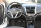 Selling Silver Hyundai Accent 2014 Hatchback Automatic Gasoline in Manila-2
