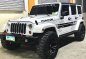 Selling White Jeep Wrangler 2013 Automatic Diesel at 68000 km -2