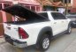 Selling White Toyota Hilux 2017 in Quezon City-3