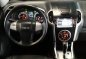  Isuzu Mu-X 2016 at 34000 km for sale in San Fernando-3