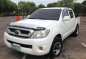 Selling Toyota Hilux 2011 Manual Diesel in Quezon -3