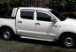 2010 Toyota Hilux for sale in Manila-3