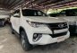 Selling White Toyota Fortuner 2017 in Quezon City-1