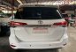 Selling White Toyota Fortuner 2017 in Quezon City-3