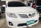 Sell White 2013 Toyota Corolla Altis at 52000 km-0