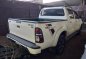 White Toyota Hilux 2015 Manual Diesel for sale -4