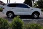 White Ford Everest 2016 at 28000 km for sale -1