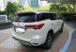 Selling White Toyota Fortuner 2018 Automatic Diesel at 12365 km -2