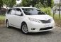 Selling White Toyota Sienna 2015 in Quezon City-6