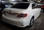 Sell White 2013 Toyota Corolla Altis Automatic Gasoline at 52345 km -4