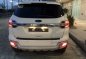 White Ford Everest 2016 at 28000 km for sale -3