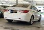 White Hyundai Sonata 2010 Automatic Gasoline for sale in Makati-4