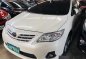 Sell White 2013 Toyota Corolla Altis at 52000 km-1
