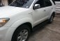 White Toyota Fortuner 2010 Automatic Gasoline for sale -3