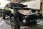 Black Toyota Hilux 2011 at 62000 km for sale -0