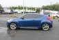 Selling Blue Hyundai Veloster 2016 Automatic Gasoline at 8740 km-3