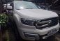 Selling White Ford Everest 2018 Automatic Diesel -3