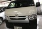 Sell White 2016 Toyota Hiace at 18569 km-1