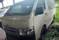 Selling White Toyota Hiace 2017 in Makati -1