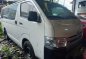 Selling White Toyota Hiace 2017 in Makati -0