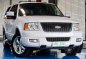 Sell White 2003 Ford Expedition at 92000 km -2