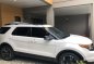 White Ford Explorer 2015 at 40000 km for sale-2