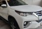 Selling White Toyota Fortuner 2018 Manual Diesel at 5300 km -1