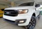 Selling White Ford Everest 2016 in San Pascual-1