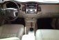 White Toyota Innova 2014 at 73000 km for sale-8