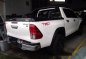 Selling White Toyota Hilux 2016 Automatic Gasoline-2