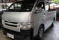 Selling Silver Toyota Hiace 2017 Manual Diesel-2