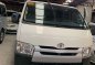 Selling White Toyota Hiace 2018 in Quezon City-7