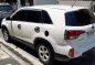 Selling White Kia Sorento 2014 at 63000 km-2