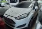 Selling White Ford Fiesta 2017 at 7000 km -0