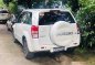 Selling Pearl White Suzuki Grand Vitara 2016 Automatic Gasoline at 26000 km-3