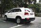 Sell White 2010 Kia Sorento Automatic Gasoline at 43926 km -5