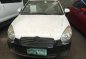 White Hyundai Accent 2010 at 113000 km for sale -4