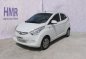 Selling White Hyundai Eon 2018 at 14383 km -0