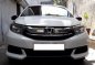 Selling White Honda Mobilio 2018 at 17000 km -0