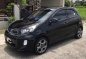 Black Kia Picanto 2016 at 36000 km for sale -2