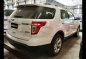 Selling Ford Explorer 2015 SUV/MPV in Quezon City-5