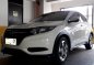 Selling White Honda Hr-V 2015 in Makati -0