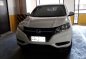 Selling White Honda Hr-V 2015 in Makati -8