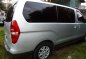 Selling Hyundai Grand Starex 2009 Van in Malabon-1