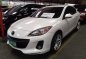 White Mazda 3 2013 for sale in Marikina -1