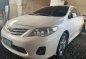 Selling White Toyota Corolla Altis 2013 at 52000 km -1