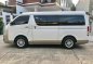 White Toyota Hiace 2016 for sale in Parañaque -2