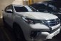 Selling White Toyota Fortuner 2018 in Quezon City-0