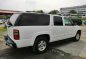 White Chevrolet Suburban 2006 at 32000 km for sale-3