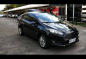 Selling Ford Fiesta 2017 Hatchback Automatic Gasoline at 25878 km -2